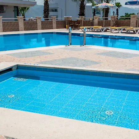 Apartmanhotel Saga *